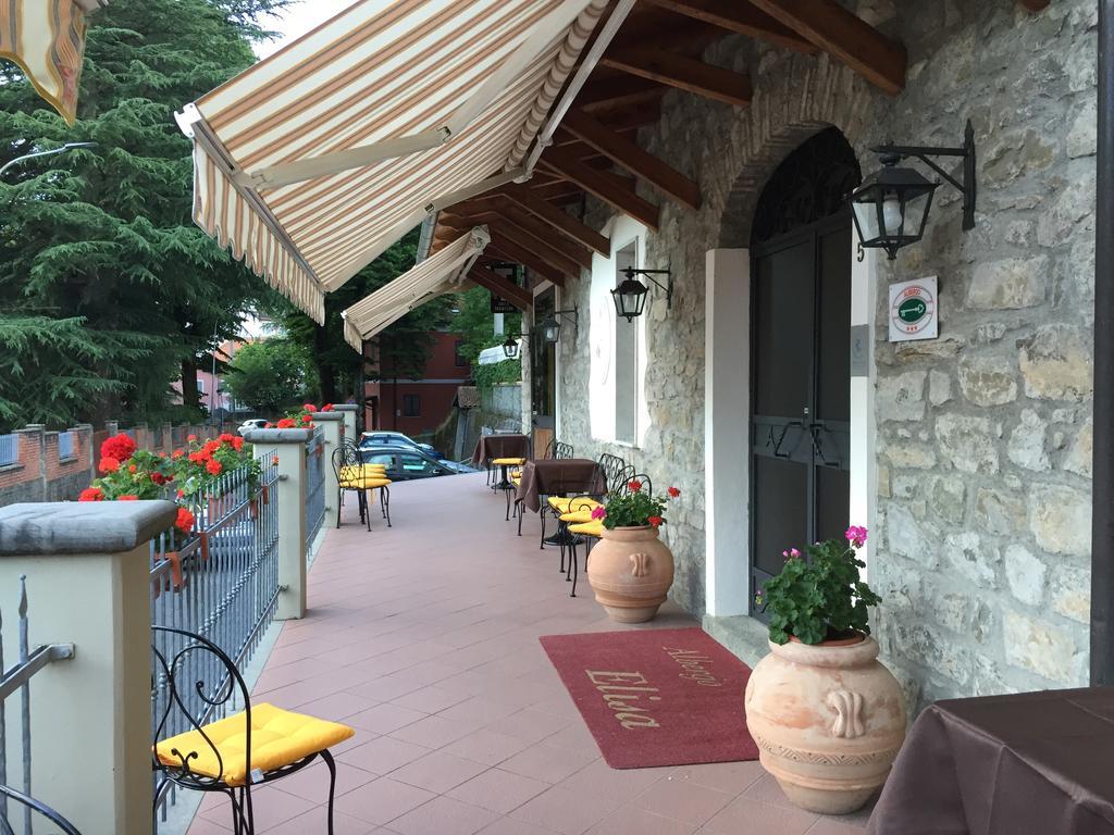 Albergo Elisa Comano  Bagian luar foto