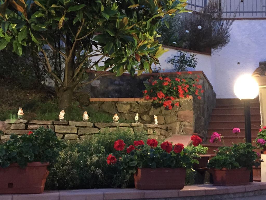 Albergo Elisa Comano  Bagian luar foto