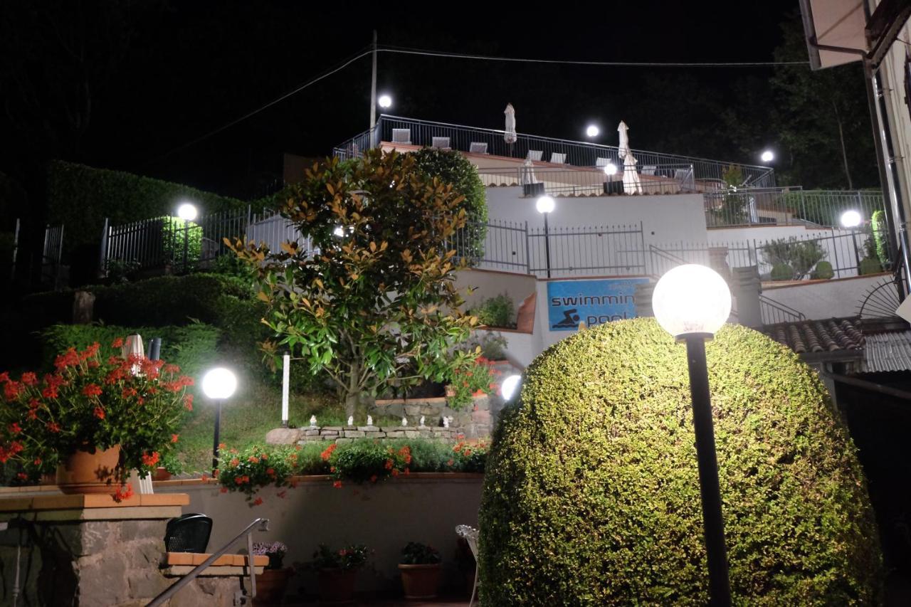 Albergo Elisa Comano  Bagian luar foto